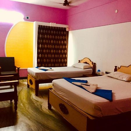 Arunaalaya Residency Hotel Tiruvannāmalai Zewnętrze zdjęcie