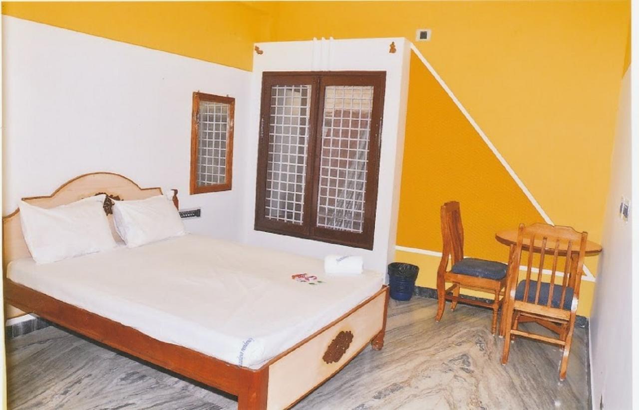 Arunaalaya Residency Hotel Tiruvannāmalai Zewnętrze zdjęcie