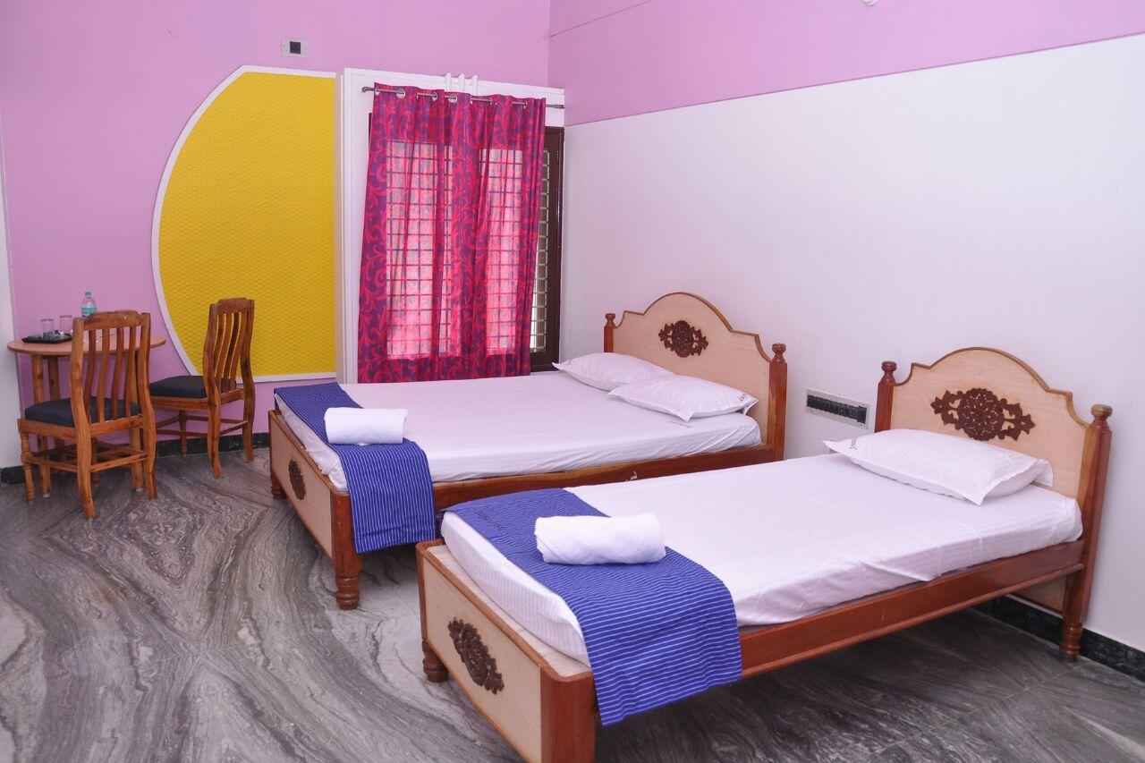 Arunaalaya Residency Hotel Tiruvannāmalai Zewnętrze zdjęcie